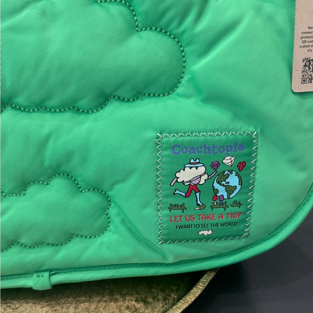 Coachtopia Loop Ergo Bag in Recycled Polyester
Cloud Quilted - Picture 7 of 7